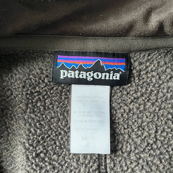 Patagonia Men’s Gray Quarter Zip Fleece Jacket - Picture 6 of 6